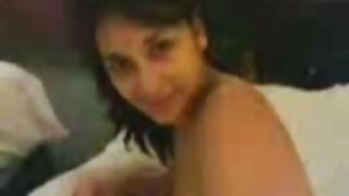 Barna catsuit jo porno filmek maszturbál egyedül a kamera