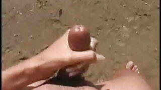 Férje baszik a felesége a száját, majd elhagyja a sperma porno film letöltés